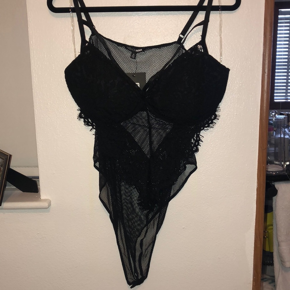 Fashion Nova Lace Bodysuit